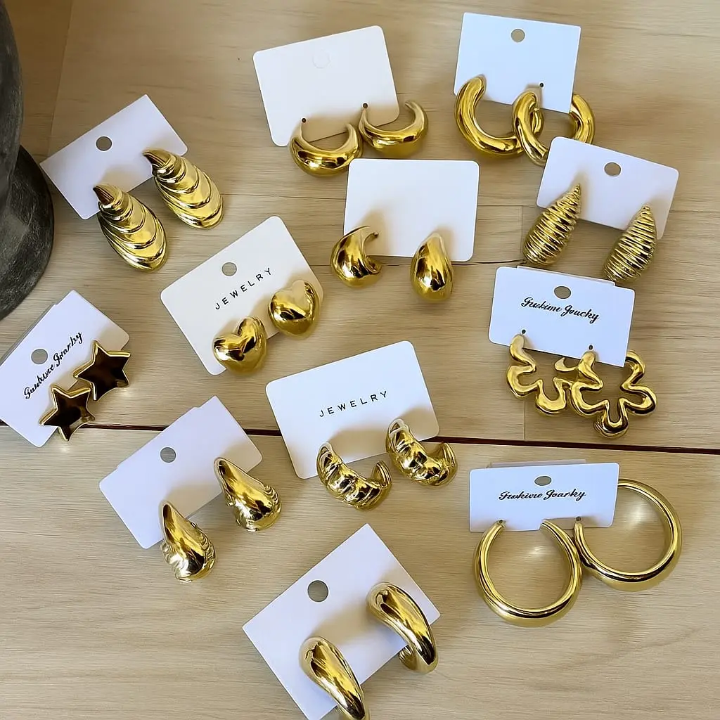 Pack of 5 Random design Korean earrings
